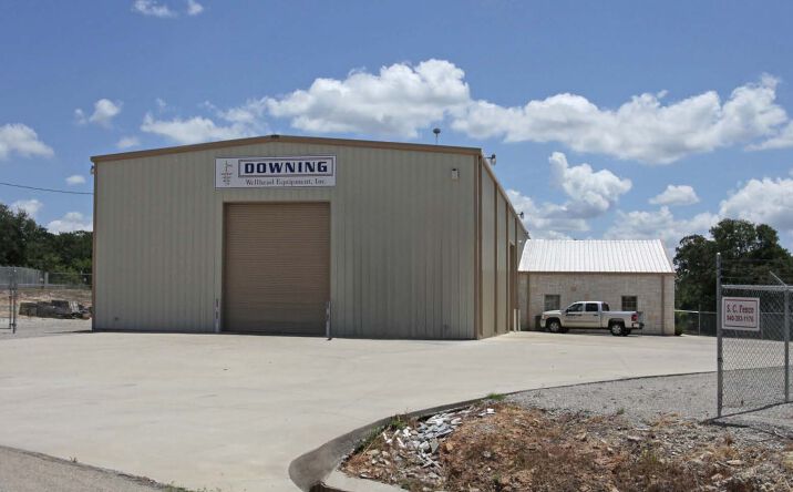 Pictures of Industrial property located at 2935 Greenlee Park Trail, Weatherford, TX 76088 for sales - image #1