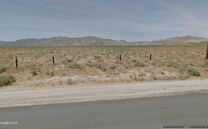 Pictures of Land property located at Cholla Rd, Cantil, CA 93519 for sales - image #1