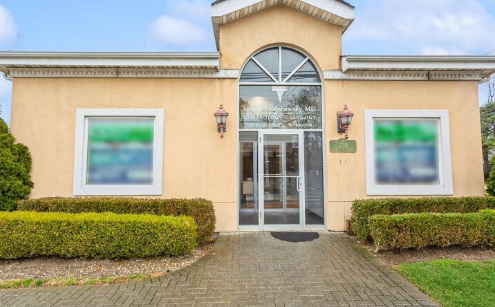 Pictures of Office property located at 270 Doughty Boulevard, Hempstead, NY 11096 for sales - image #1