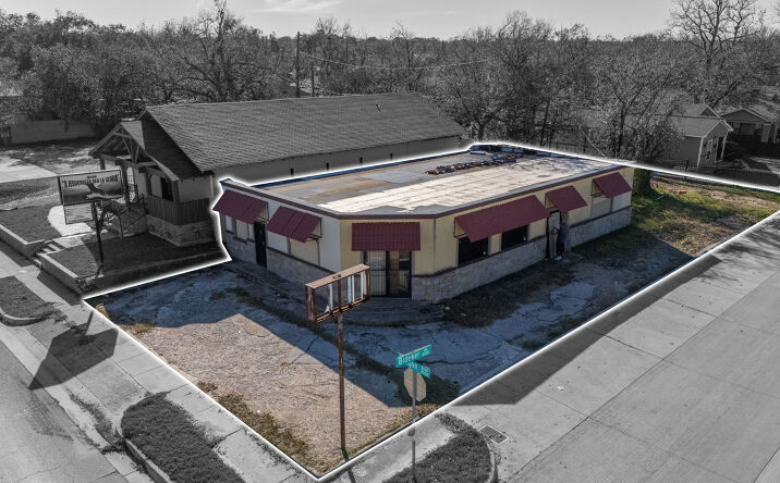 Pictures of Retail property located at 2700 Vaughn Blvd, Fort Worth, TX 76105 for sales - image #1