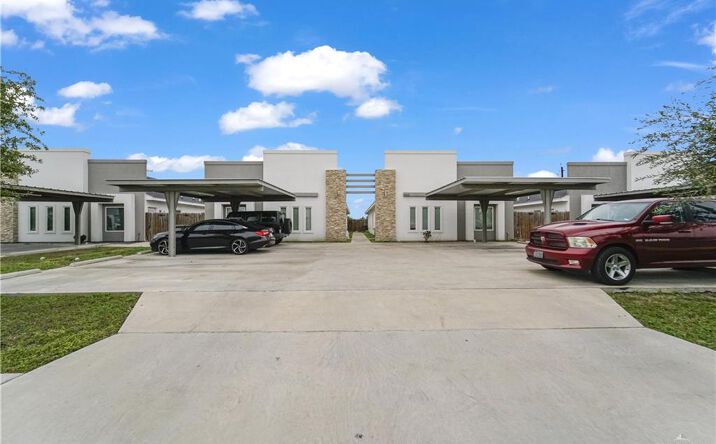 Pictures of Multifamily property located at 405 Rafael Drive, San Juan, TX 78589 for sales - image #1