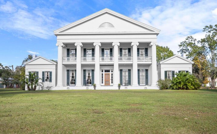 Pictures of Mixed Use property located at 4250 LA-308, Napoleonville, LA 70390 for sales - image #1