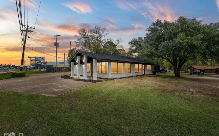 Pictures of Office, Retail property located at 9099 Mansfield Rd, Shreveport, LA 71118 for sales - image #1