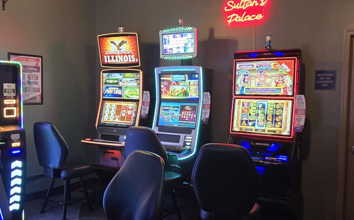 Pictures of Business for Sale, Retail property located at 1234 Confidential, Peorio, IL 61614 for sales - image #1