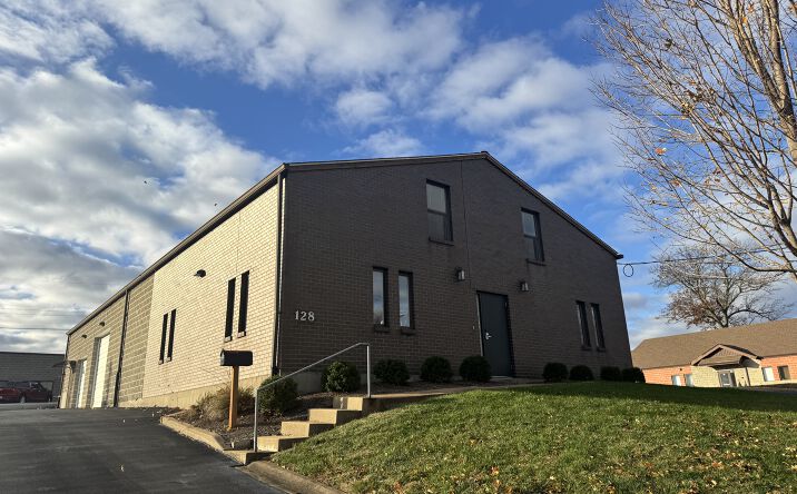 Pictures of Industrial property located at 128 Prospect Ave, St. Louis, MO 63122 for sales - image #1
