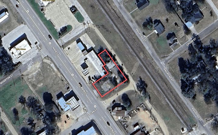 Pictures of Land property located at 208 N Main, Calvert, TX 77837 for sales - image #1