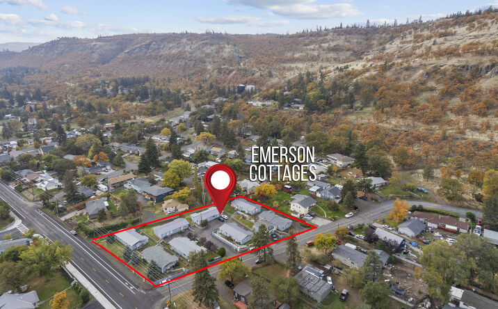 Pictures of Multifamily property located at 1106 Emerson Dr, The Dalles, OR 97058 for sales - image #1
