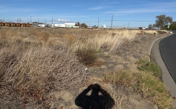 Pictures of Land property located at 1300 SE Kelli Blvd, Hermiston, OR 97838 for sales - image #1