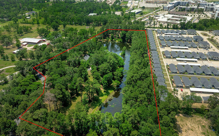 Pictures of Land, Special Purpose, Mixed Use, Multifamily property located at 15598 Bedford Ln, Conroe, TX 77384 for sales - image #1