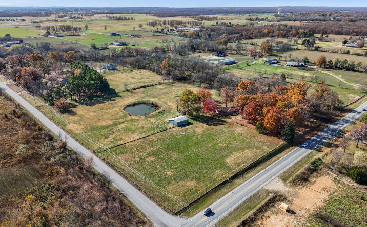 Pictures of Land property located at 2445 Centerton Blvd, Centerton, AR 72719 for sales - image #1