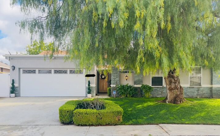 Pictures of Senior Living property located at VALENCIA CA 91381, VALENCIA, CA 91381 for sales - image #1
