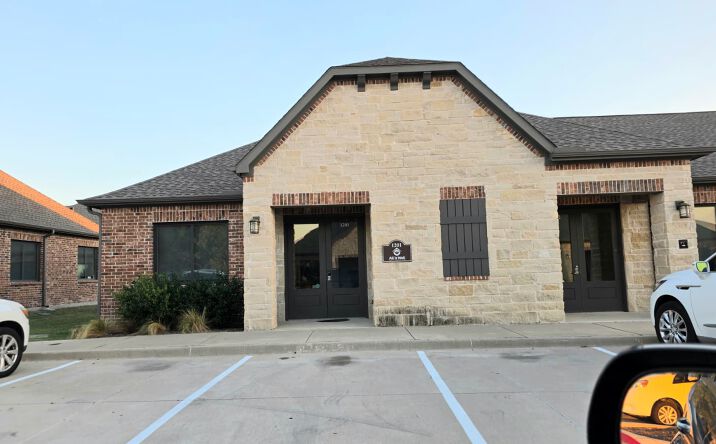Pictures of Office property located at 2601 Little Elm Pkwy, Little Elm, TX 75068 for sales - image #1
