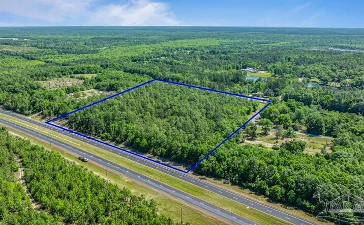 Pictures of Land property located at 1400 Lake Heights Rd, Molino, FL 32577 for sales - image #1