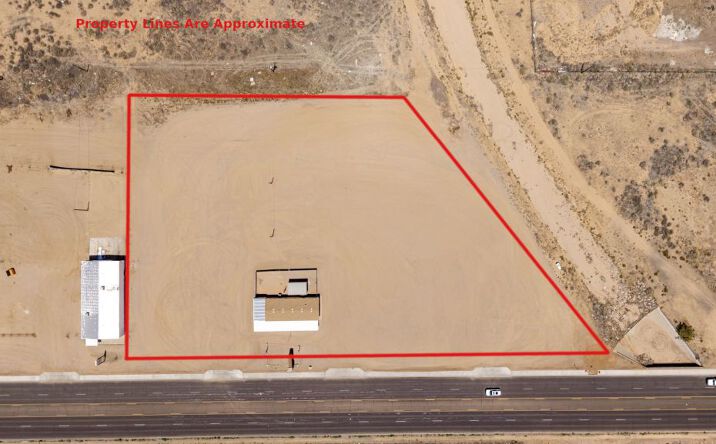 Pictures of Office, Mixed Use, Land property located at 3305 E Northern Ave, Kingman, AZ 86409 for sales - image #1