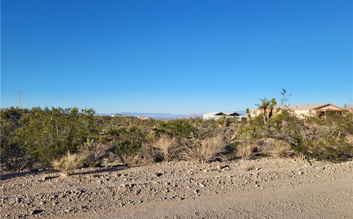 Pictures of Land property located at 735 Campanile Dr, Meadview, AZ 86444 for sales - image #1