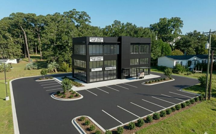 Pictures of Mixed Use property located at 2950 N Highway 17, Mount Pleasant, SC 29466 for sales - image #1