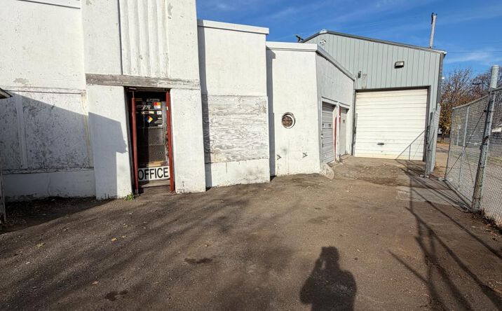 Pictures of Retail property located at 923 Randolph Ave, Saint Paul, MN 55102 for sales - image #1