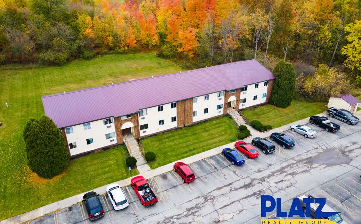 Pictures of Multifamily property located at 1000 Liberty Blvd, Cortland, OH 44410 for sales - image #1