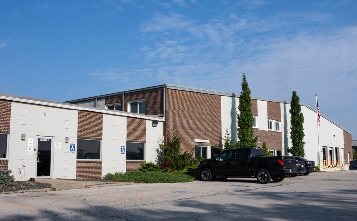 Pictures of Industrial property located at 4454 S 67th St, Omaha, NE 68117 for sales - image #1