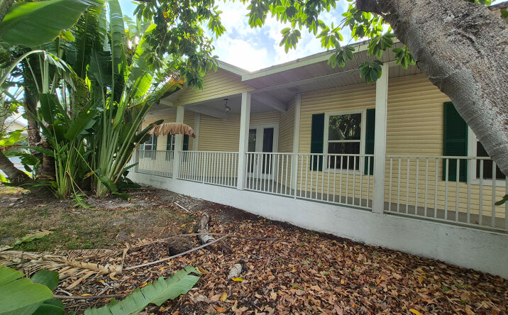 Pictures of Office property located at 12855 Banyan Creek Dr, Fort Myers, FL 33908 for sales - image #1