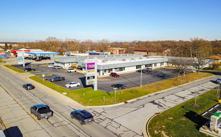 Pictures of Retail property located at 2129 Wicker Ave, Schererville, IN 46375 for sales - image #1