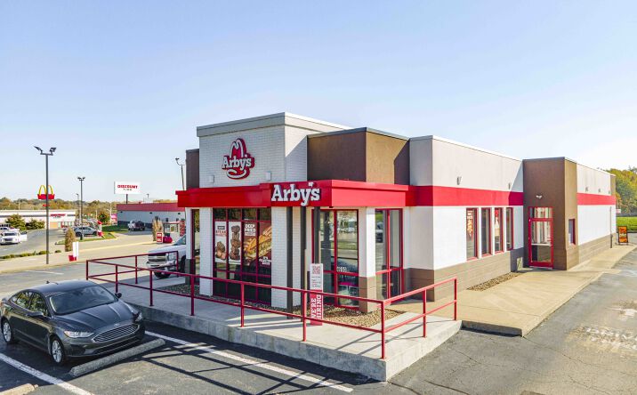 Pictures of Retail property located at 4650 University Dr, Evansville, IN 47712 for sales - image #1