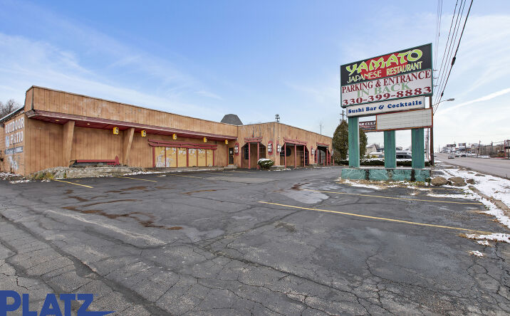 Pictures of Retail property located at 3864 Youngstown Rd SE, Warren, OH 44484 for sales - image #1