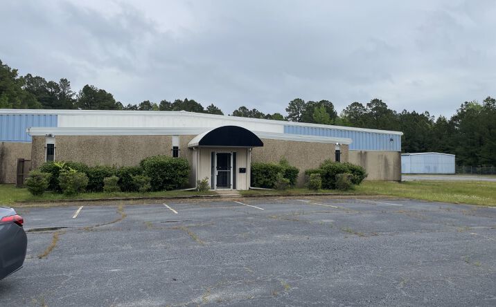 Pictures of Industrial property located at 2300 145th St, Little Rock, AR 72206 for sales - image #1