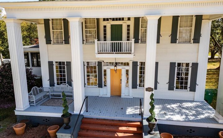 Pictures of Hospitality, Mixed Use, Office property located at 421 E Greene St, Monticello, GA 31064 for sales - image #1