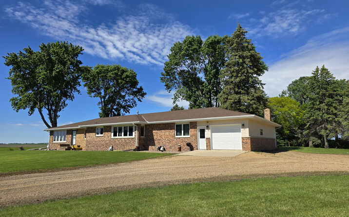 Pictures of Land property located at 35996 391st Ave, Le Sueur, MN 56058 for sales - image #1