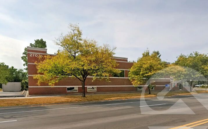 Pictures of Office property located at 27041 Southfield Rd, Lathrup Village, MI 48076 for sales - image #1