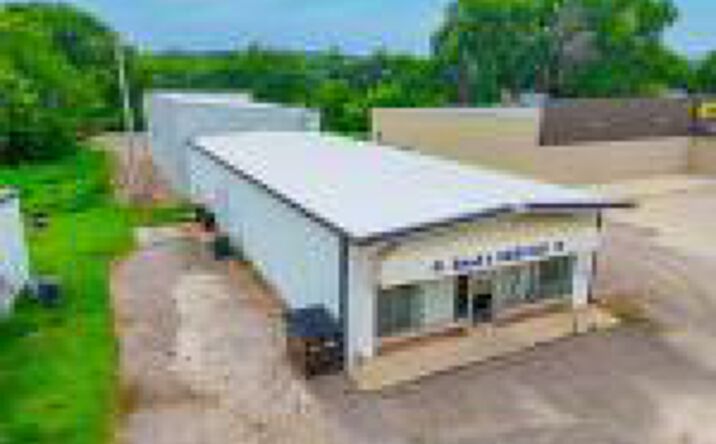 Pictures of Retail property located at 310 Hwy 71 Highway, Sioux Rapids, IA 50585 for sales - image #1