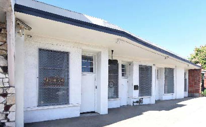 Pictures of Retail property located at 1627 S LA CIENEGA BOULEVARD, Los Angeles, CA 90035 for sales - image #1