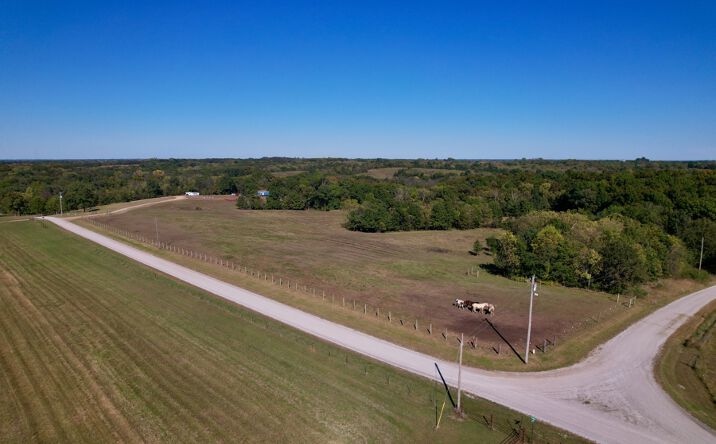 Pictures of Land property located at SE Baker Rd, Maysville, MO 64469 for sales - image #1