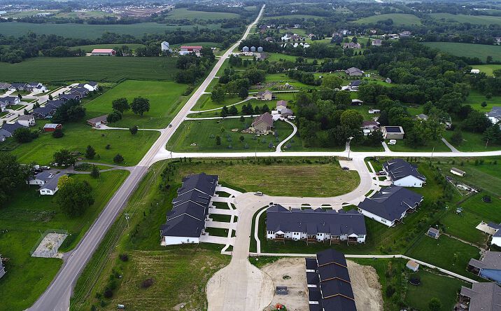 Pictures of Multifamily property located at 1401 E 28th St, Norwalk, IA 50211 for sales - image #1