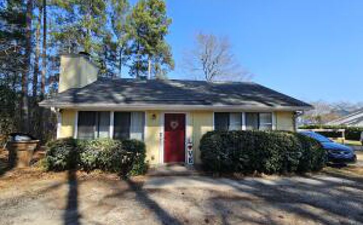 Pictures of Multifamily property located at 2046 Garnet Lane, Aiken, SC 29803 for sales - image #1