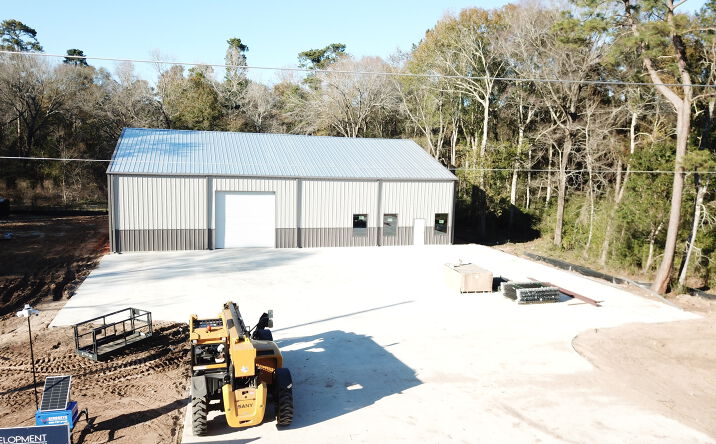 Pictures of Industrial property located at 139 Wade Cir W. Conroe, TX, USA, Conroe, TX 77304 for sales - image #1