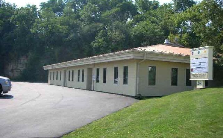 Pictures of Retail, Office, Special Purpose property located at 120 Bryant Street, Dubuque, IA 52003 for sales - image #1