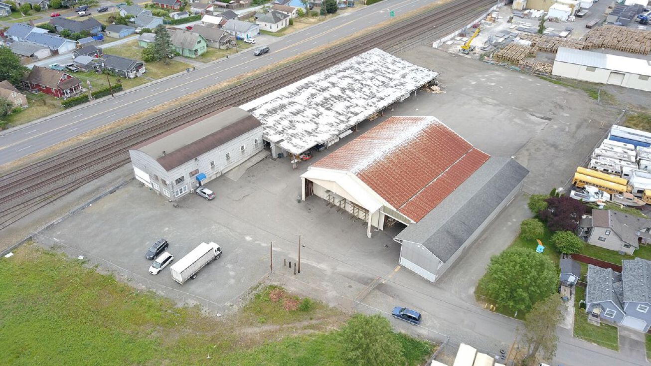 219 12th St SE, Puyallup, WA 98372 Industrial Property for Sale