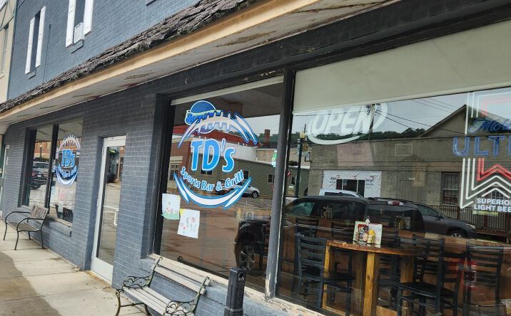 Pictures of Retail, Special Purpose property located at 203 S Main Street, Elkader, IA 52043 for sales - image #1