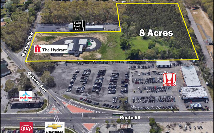 Pictures of Land property located at 845 Raynor Ave, Riverhead, NY 11901 for sales - image #1
