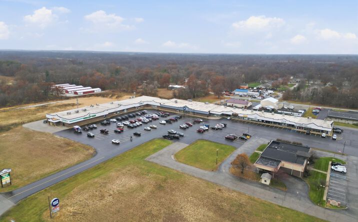 Pictures of Retail, Mixed Use, Office property located at 5914 E State Road 10, DeMotte, IN 46310 for sales - image #1