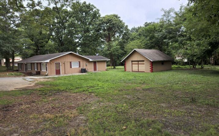 image of property at 3090 TRICKUM RD NE Marietta GA 30066-4669