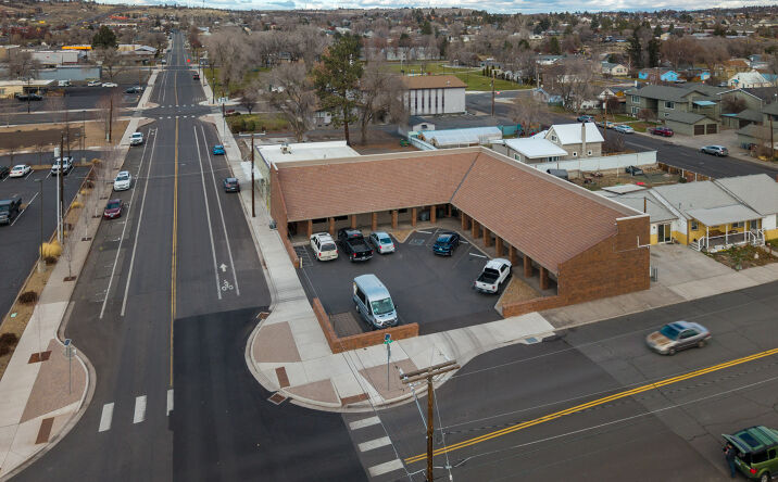 Pictures of Office property located at 116 SE D St, Madras, OR 97741 for sales - image #1