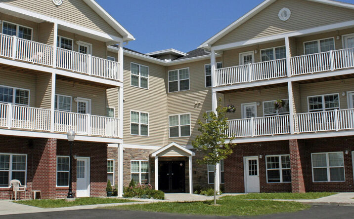 Pictures of Multifamily property located at 49 Mohawk Ave, Schenectady, NY 12302 for sales - image #1