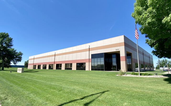 Pictures of Industrial property located at 3101 N 4th Ave, Sioux Falls, SD 57104 for sales - image #1