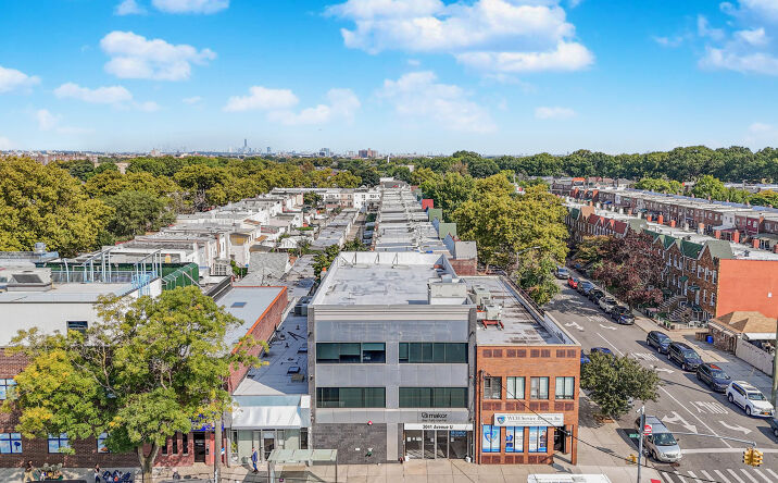 Pictures of Office property located at 3041 Avenue U, Brooklyn, NY 11229 for sales - image #1