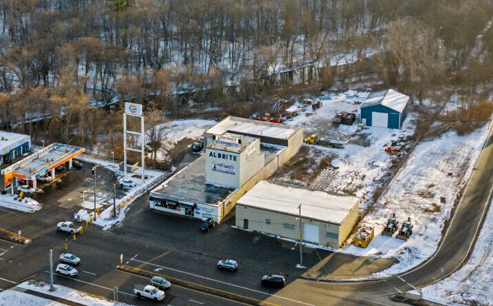 Pictures of Industrial property located at 223 Winthrop Ave, Lawrence, MA 01843 for sales - image #1