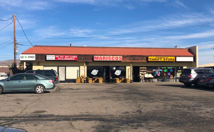 Pictures of Retail property located at 13665 Navajo Rd, Apple Valley, CA 92308 for sales - image #1