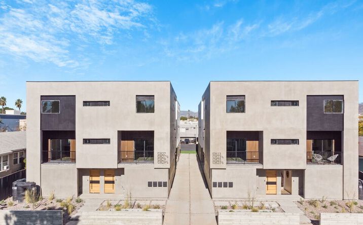 Pictures of Multifamily property located at 10821 Hartsook St, Los Angeles, CA 91601 for sales - image #1